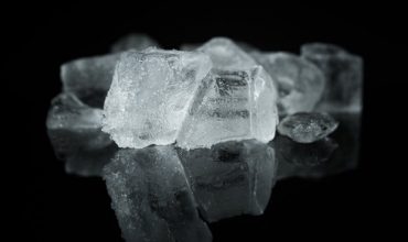 The Cooling Power of Ice and Icy Water in Cooking